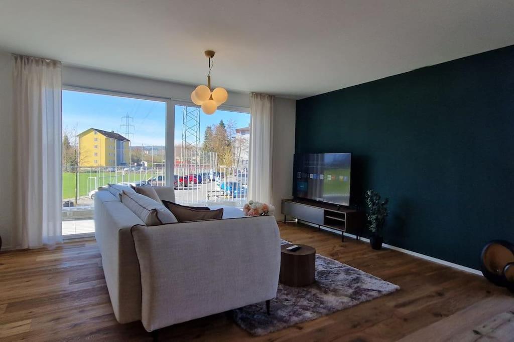 Visionary Hospitality Rothenburg, Lucerne - Premium Apartments With Free Parking, Washer, Kitchen, Terrace, 15' City Εξωτερικό φωτογραφία